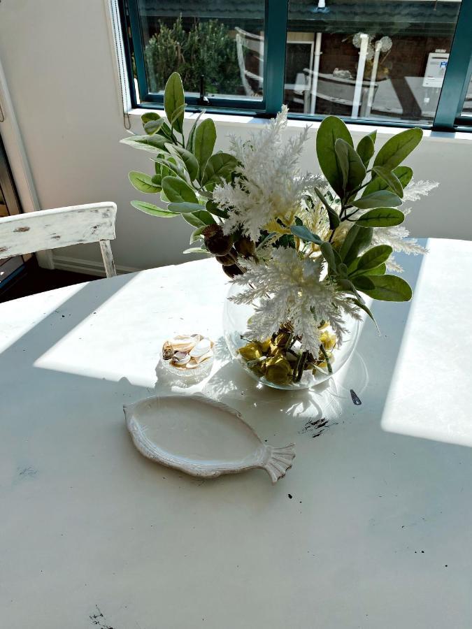 Sea Breeze 3 Bedroom Apartment Mount Maunganui Kültér fotó